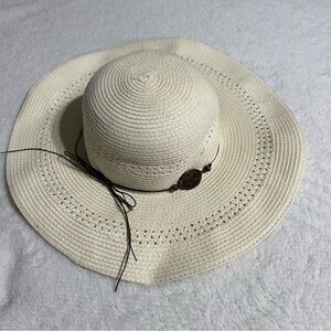 Panama Jack Women’s Sun Hat.